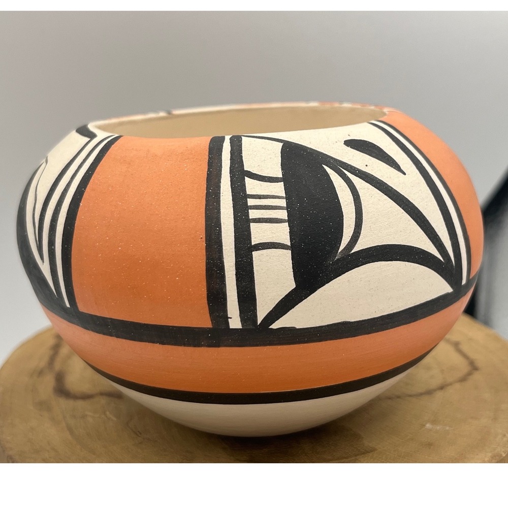Vintage Betty Selby Desert Pueblo Pottery Bowl Signed